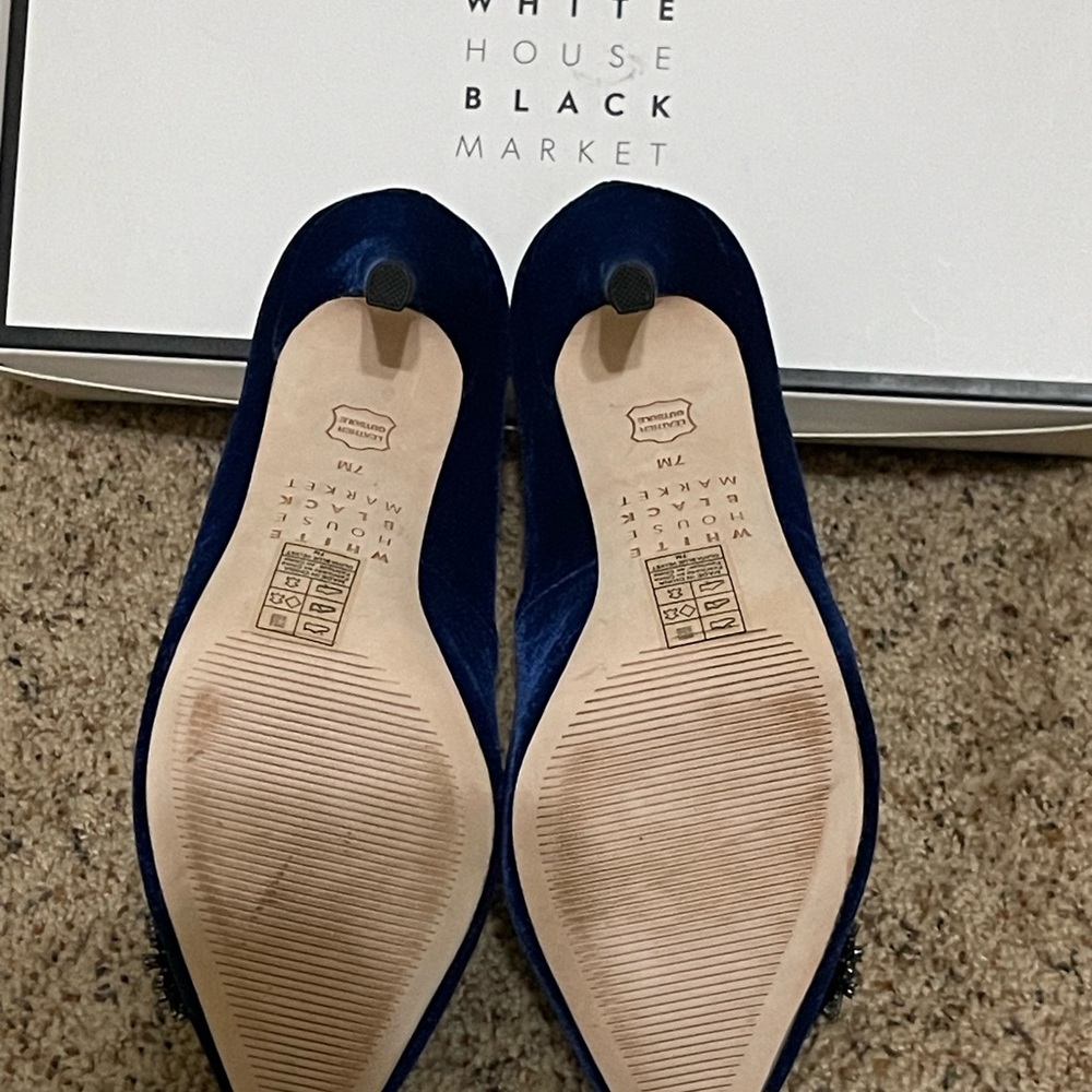 White House Black Market Blue Embellished Women's Shoes - Picture 3 of 3
